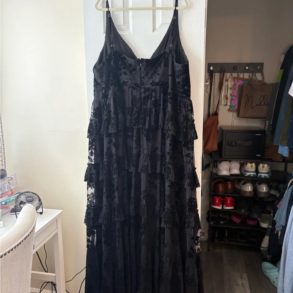 Azazie Black Floral Burnout Tiered Maxi Dress - Picture 4 of 6